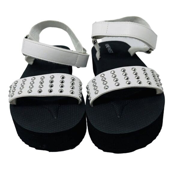 Nine West Studded Sport Sandals Size 8 - Picture 8 of 11